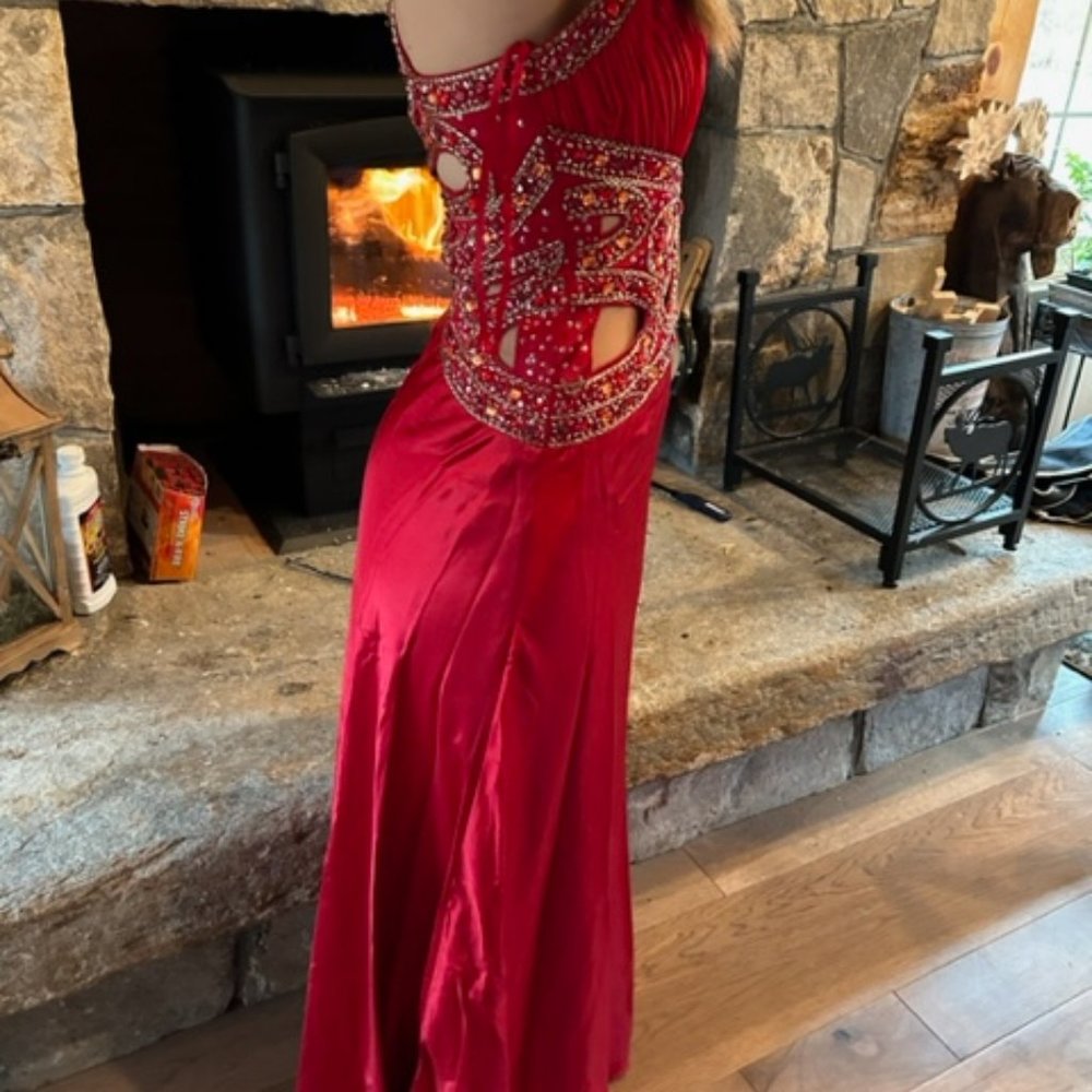 Prom Dress - Picture 4 of 5
